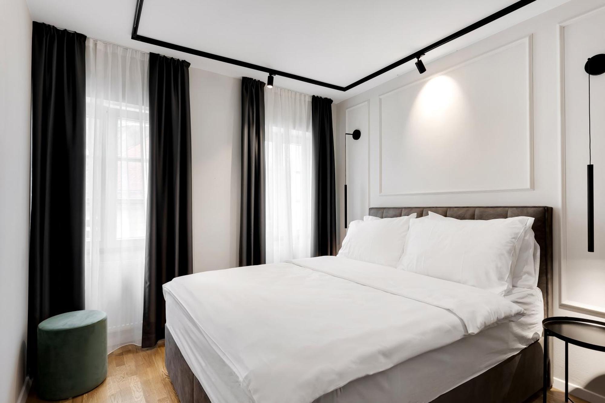 Standard Double Room,1555685728:JPEG