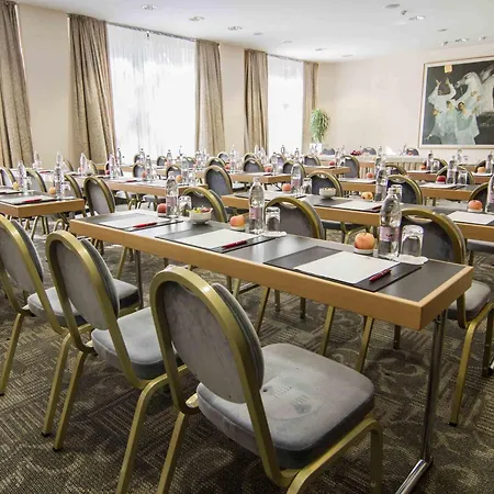 Eurostars Uhotel-2